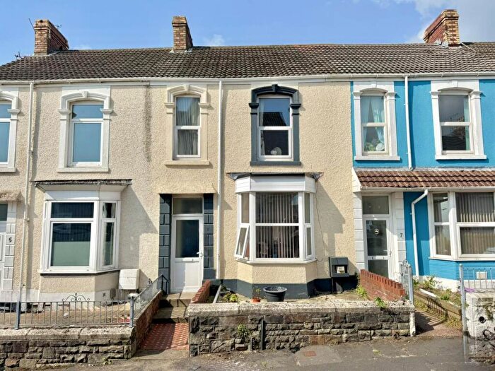 5 Bedroom Terraced House For Sale In Penbryn Terrace, Brynmill, Swansea, City And County Of Swansea., SA2