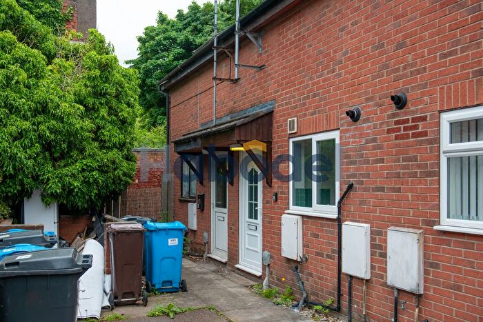 2 Bedroom Terraced House To Rent In Welbeck Street, The Avenues, Hull, HU5