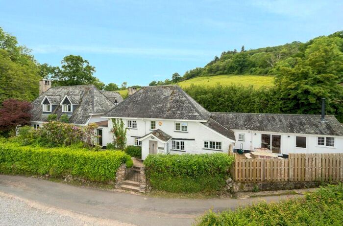 7 Bedroom Detached House For Sale In Combe Raleigh, Honiton, Devon, EX14
