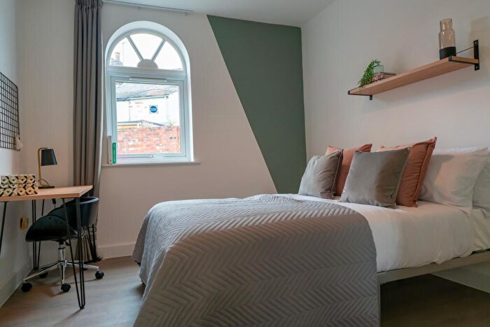 10 Bedroom Flat To Rent In Thesiger Street, Lincoln, LN5