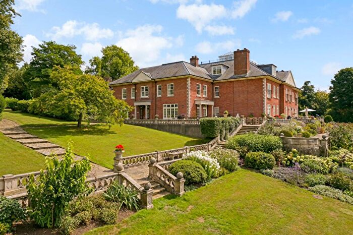 4 Bedroom Apartment For Sale In Stede Hill, Harrietsham, Maidstone, Kent, ME17
