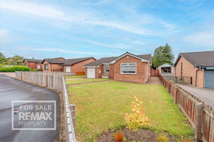 3 Bedroom Detached Bungalow For Sale In Graham Court, Blackburn, EH47
