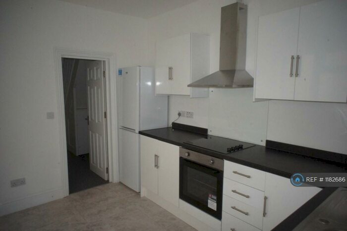 4 Bedroom Terraced House To Rent In Apsley Road, Great Yarmouth, NR30