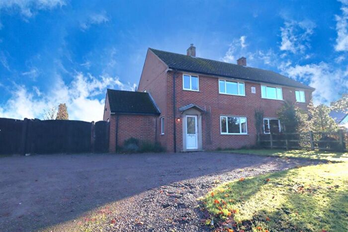 Semi-Detached House To Rent In Main Street, Congerstone, Nuneaton, CV13