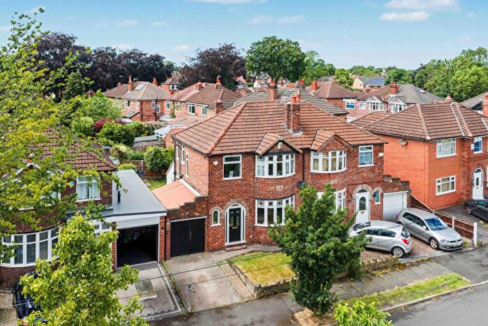 3 Bedroom Semi Detached House For Sale In Urmston, Manchester, Greater Manchester, M41