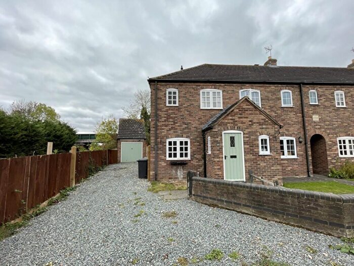 2 Bedroom End Of Terrace House To Rent In Paddock Lane, Metheringham, LN4