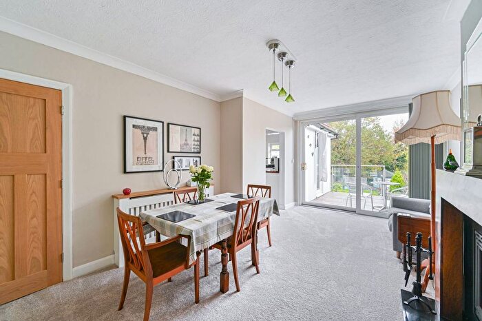 4 Bedroom Semi-detached House For Sale In Ridgeway Drive, Bromley, BR1