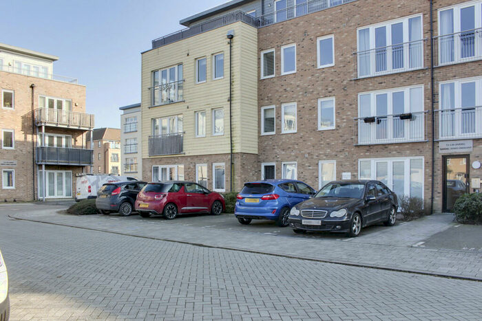 2 Bedroom Apartment To Rent In Samuel Jones Crescent, Little Paxton, PE19