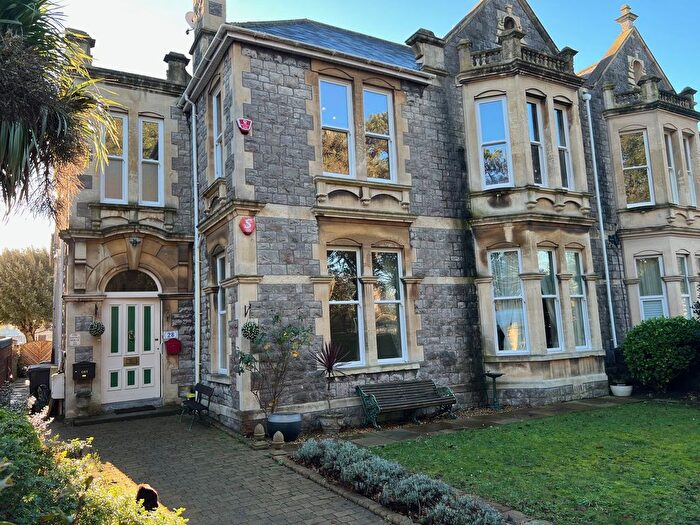 2 Bedroom Flat To Rent In Clarence Road South, Weston-Super-Mare, BS23