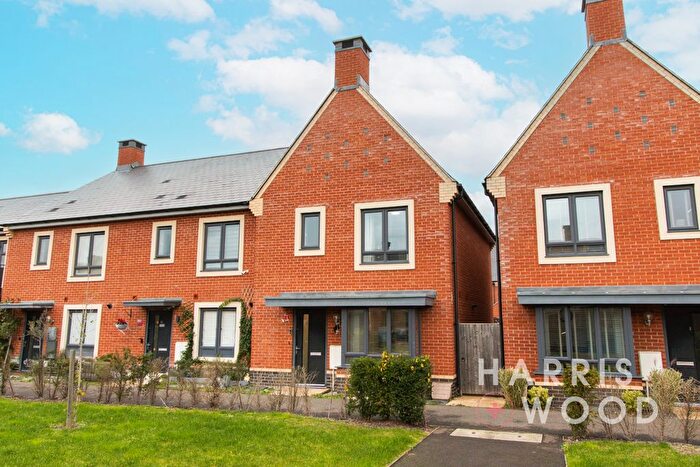 3 Bedroom End Of Terrace House For Sale In Mistley Road, Colchester, Essex, CO4