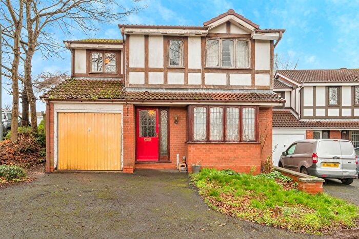 4 Bedroom Detached House For Sale In Meadowbank Drive, Worcester, WR2