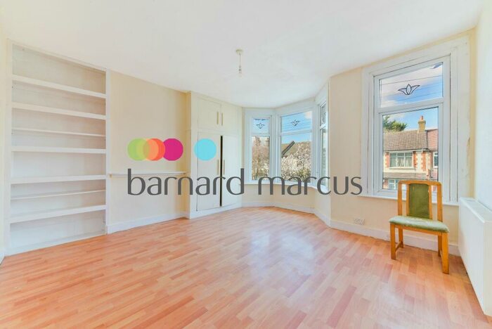 4 Bedroom Apartment To Rent In Greenside Road, Croydon, CR0