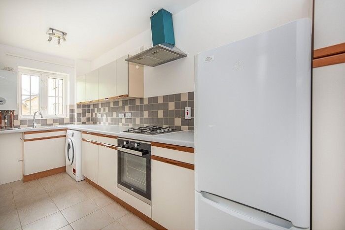 1 Bedroom Flat To Rent In Bodmin Street, London, SW18