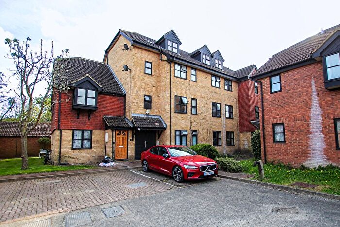 Studio To Rent In Caversham House, Kingston Gardens, CR0