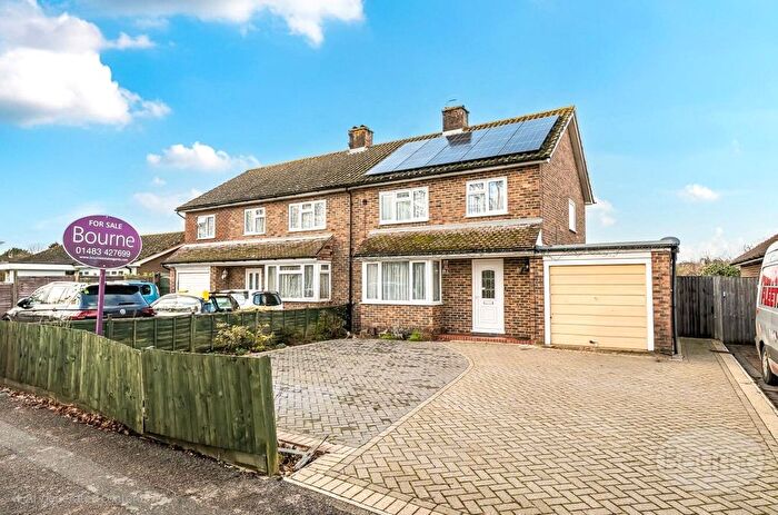 3 Bedroom Detached House For Sale In Summers Road, Godalming, Surrey, GU7
