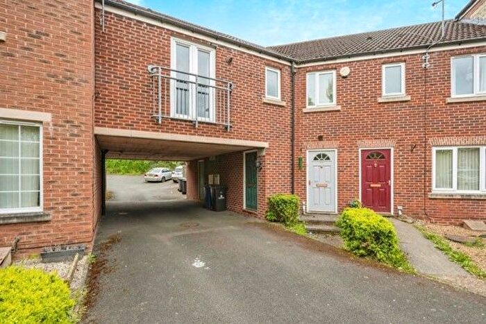 2 Bedroom Flat To Rent In Riverside Close, Conisbrough, Doncaster, DN12