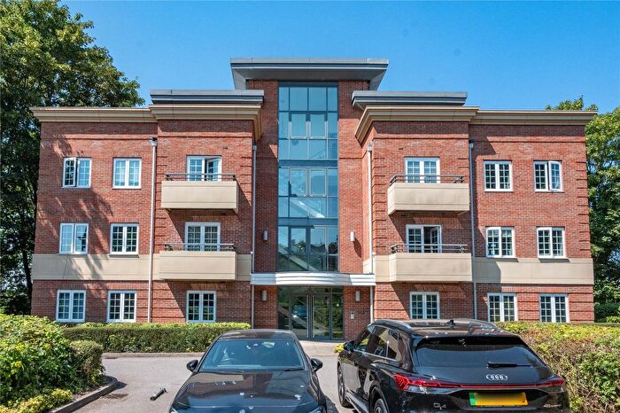 2 Bedroom Flat For Sale In Goodby Road, Moseley, Birmingham, B13