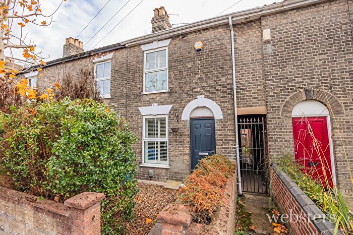 3 Bedroom Terraced House For Sale In Newmarket Street, Norwich, NR2