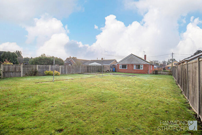 3 Bedroom Bungalow For Sale In Grove Road, Hethersett, NR9