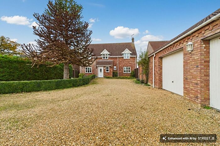 4 Bedroom Detached House To Rent In Merton Road, Watton, IP25