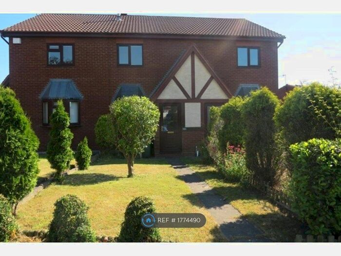 2 Bedroom Terraced House To Rent In Wealdstone Drive, Dudley, DY3