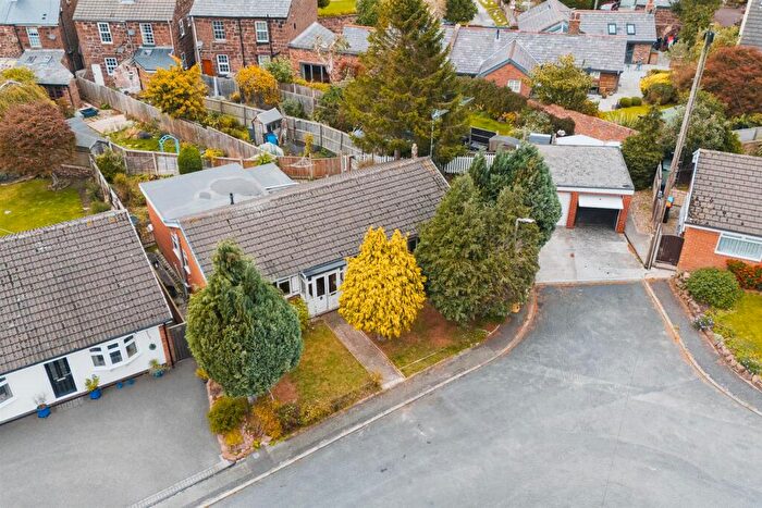 3 Bedroom Detached Bungalow For Sale In Ivy Farm Drive, Little Neston, Neston, CH64