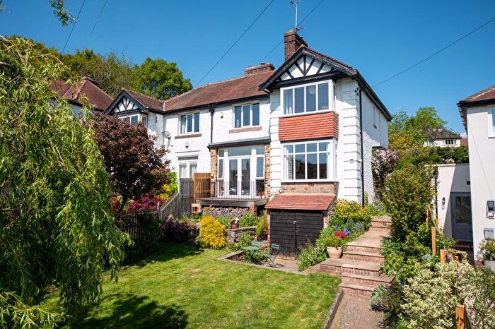 3 Bedroom Semi-Detached House For Sale In Chorley Place, Fulwood, Sheffield, S10