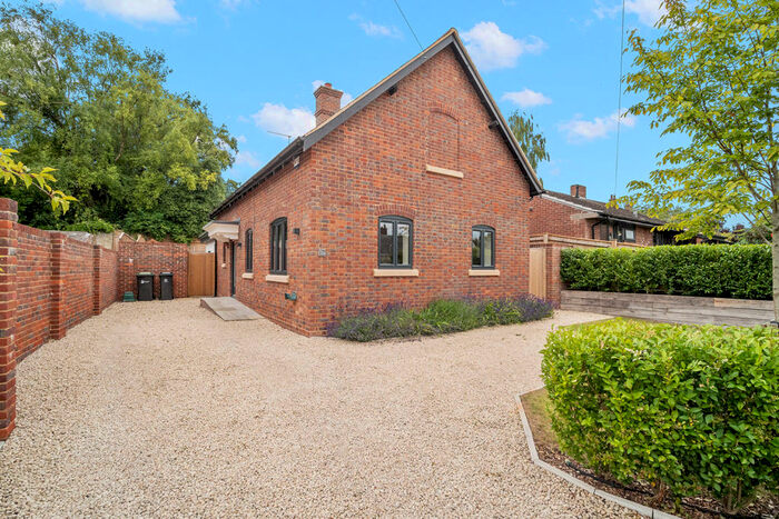 3 Bedroom Detached House To Rent In Puddletown, DT2