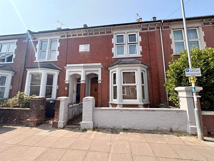 7 Bedroom Terraced House For Sale In Cottage Grove, Southsea, PO5