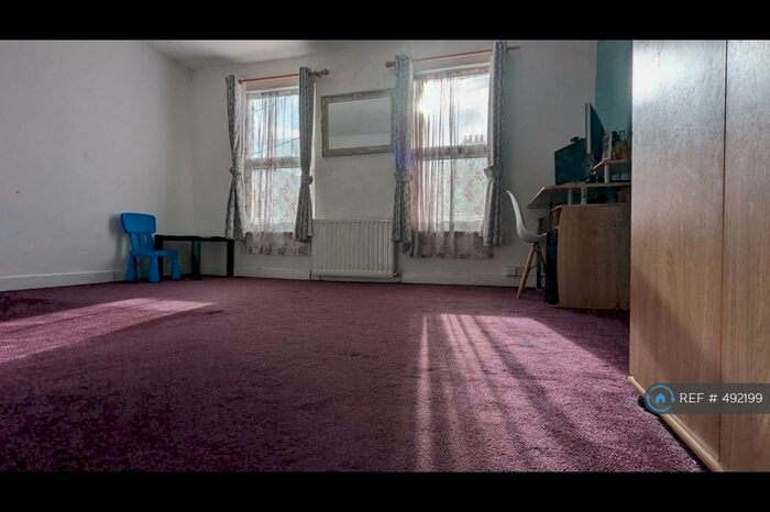 2 Bedroom Terraced House To Rent In Abery Street, London, SE18