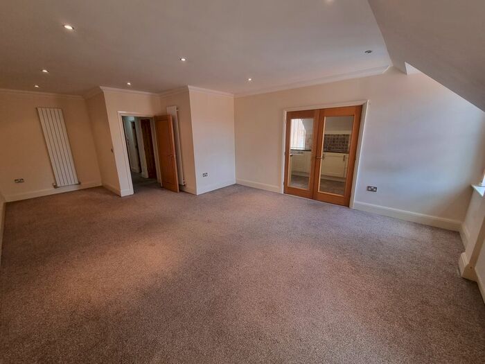 3 Bedroom Flat To Rent In Lever House, Greenmount Lane, Heaton, Bolton, BL1