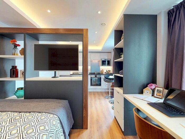 Studio To Rent In Cookridge Street, Leeds, LS2