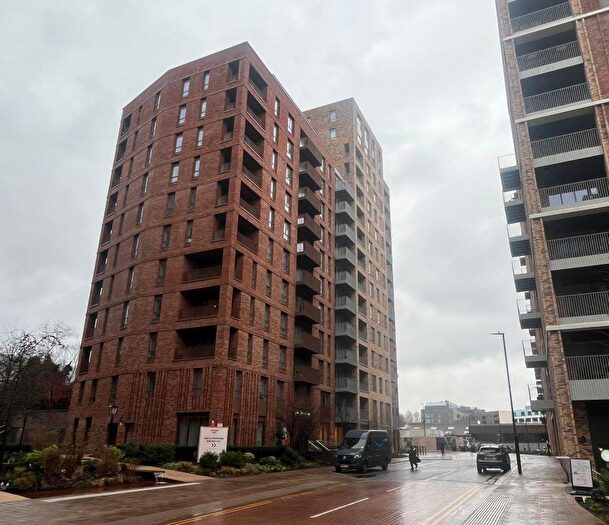 2 Bedroom Flat For Sale In Flat Alington House, Mary Neuner Road, London, N8