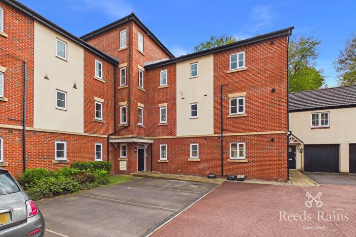 2 Bedroom Apartment To Rent In Bath Vale, Congleton, Cheshire, CW12