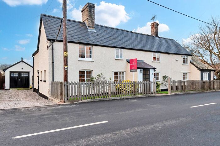 4 Bedroom Detached House For Sale In Hay Street, Steeple Morden, SG8