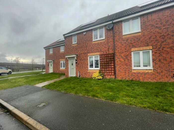 3 Bedroom Semi-Detached House To Rent In Brookville Crescent, Newcastle Upon Tyne, NE5