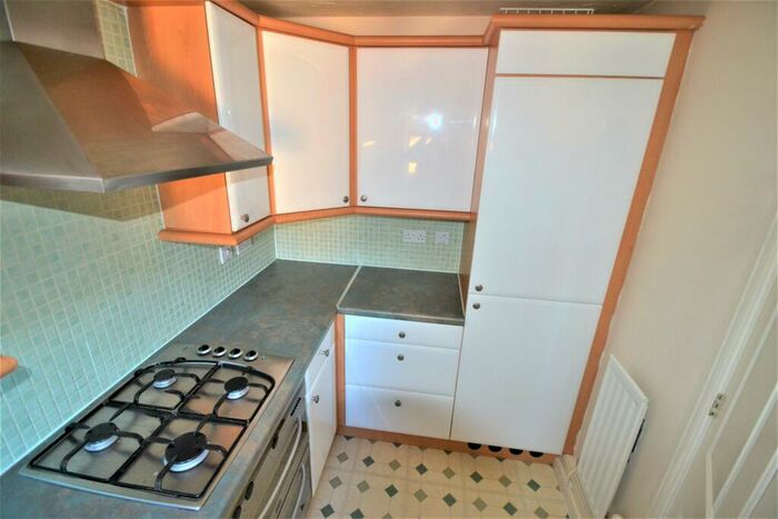 2 Bedroom Flat To Rent In O'Leary Drive, Cardiff, CF11