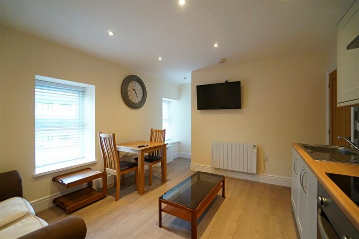 1 Bedroom Apartment To Rent In Caernarfon Road, Bangor, LL57