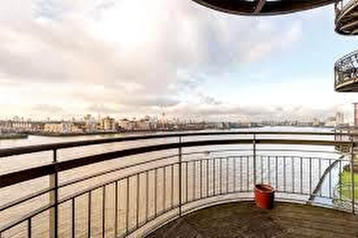 2 Bedroom Apartment To Rent In Arnhem Place, New Atlas Wharf, Millwall, South Quay, Canary Wharf, London, E14