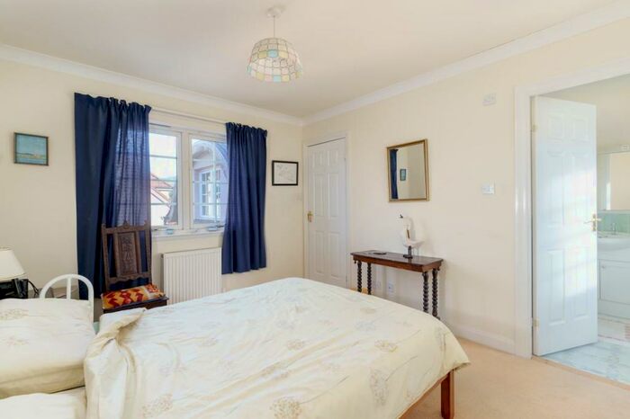 4 Bedroom Detached House For Sale In Green Lane, Cardrona, EH45