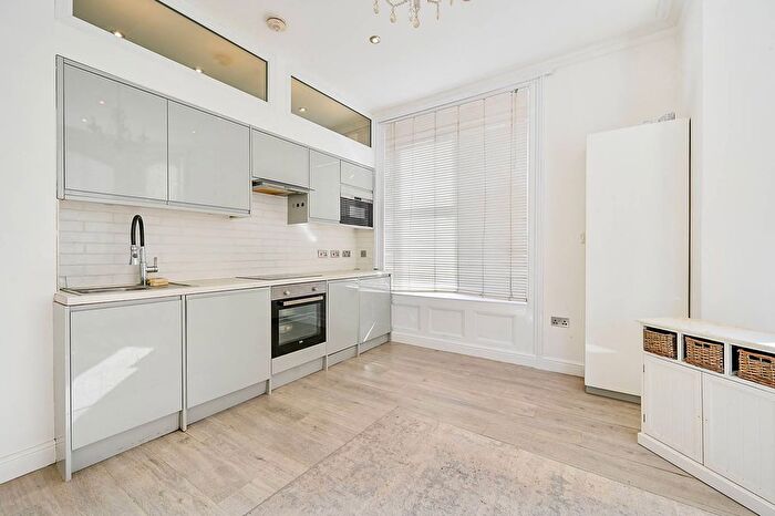 1 Bedroom Studio To Rent In Churchfield Road, Acton, London, W3