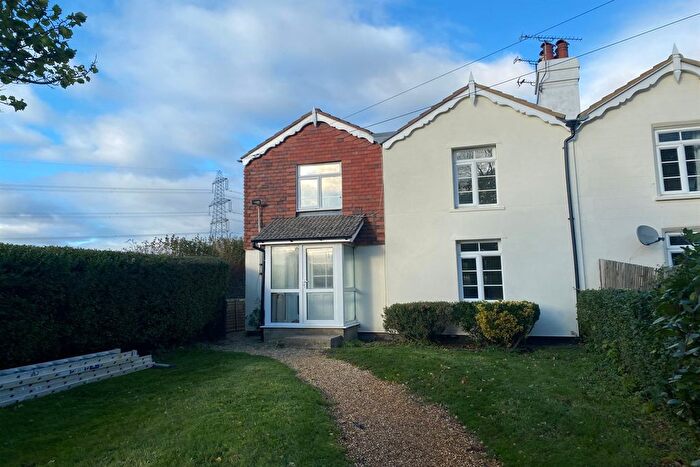 3 Bedroom Semi Detached House To Rent In Hurst Mill Cottage, Hurst, Petersfield, Hampshire, GU31