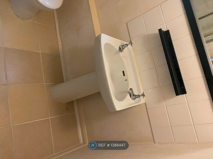 Studio To Rent In Nora Court, Chatham, ME4