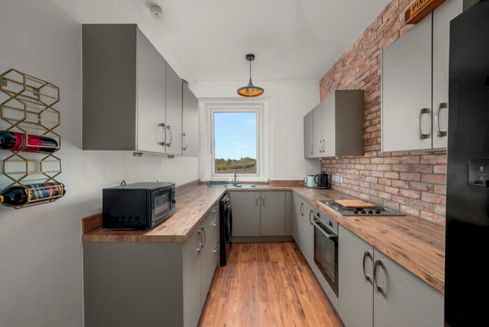 3 Bedroom Apartment For Sale In Westhall Terrace, Duntrune, Dundee, DD4