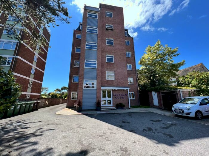 2 Bedroom Flat To Rent In The Goffs, BN21