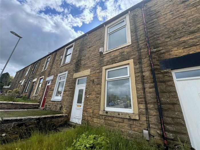 2 Bedroom Terraced House To Rent In Sholver Lane, Oldham, Lancashire, OL1