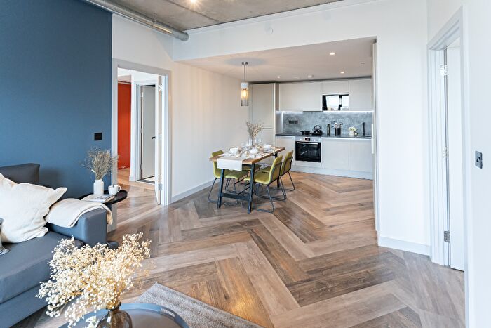 2 Bedroom Apartment To Rent In Ancoats Gardens, Bendix Street, Manchester, Greater Manchester, M4
