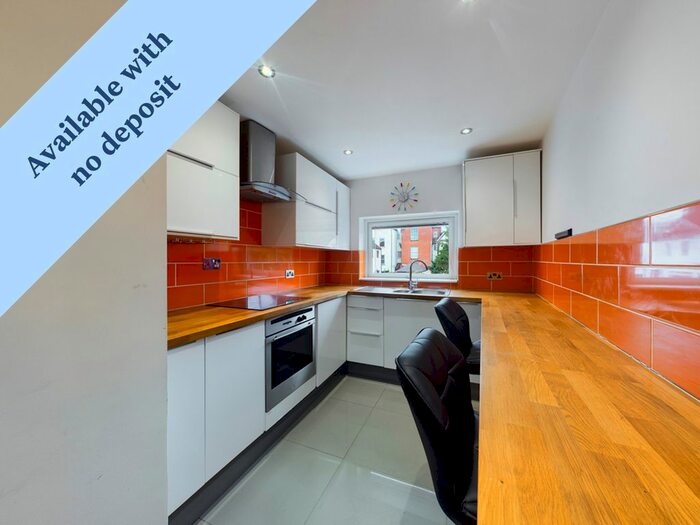 3 Bedroom Flat To Rent In Priestley Court, Lilley's Alley, Tewkesbury, GL20