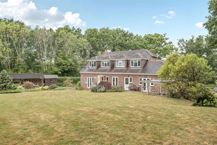 4 Bedroom Detached House For Sale In Honey Lane, Funtley, PO15