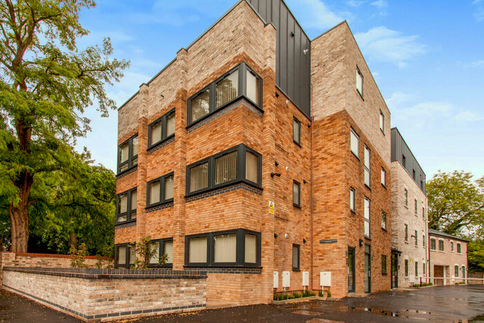 1 Bedroom Flat To Rent In Fitzwilliam Road, CB2